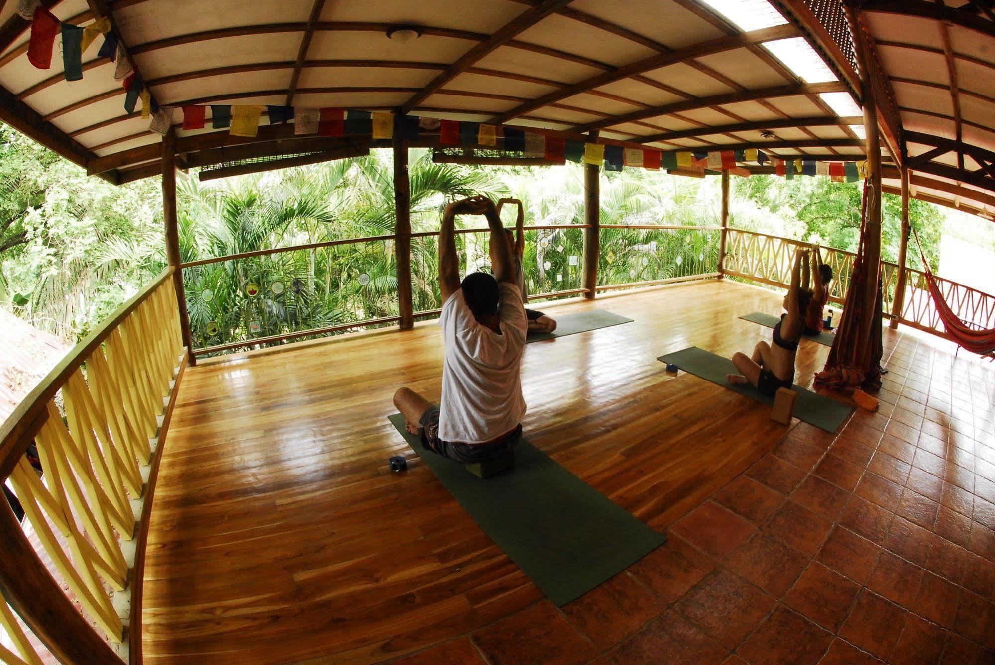 Casa Zen Guesthouse & Yoga Center Playa Santa Teresa  Exterior photo